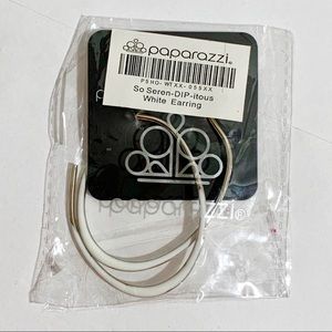 So Seren-Dip-itous White Earrings